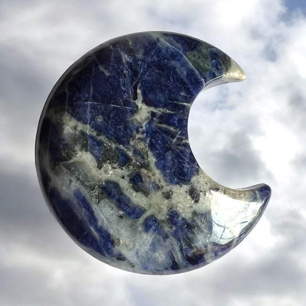 Sodalite Crystal Moon Carving (#6)‎